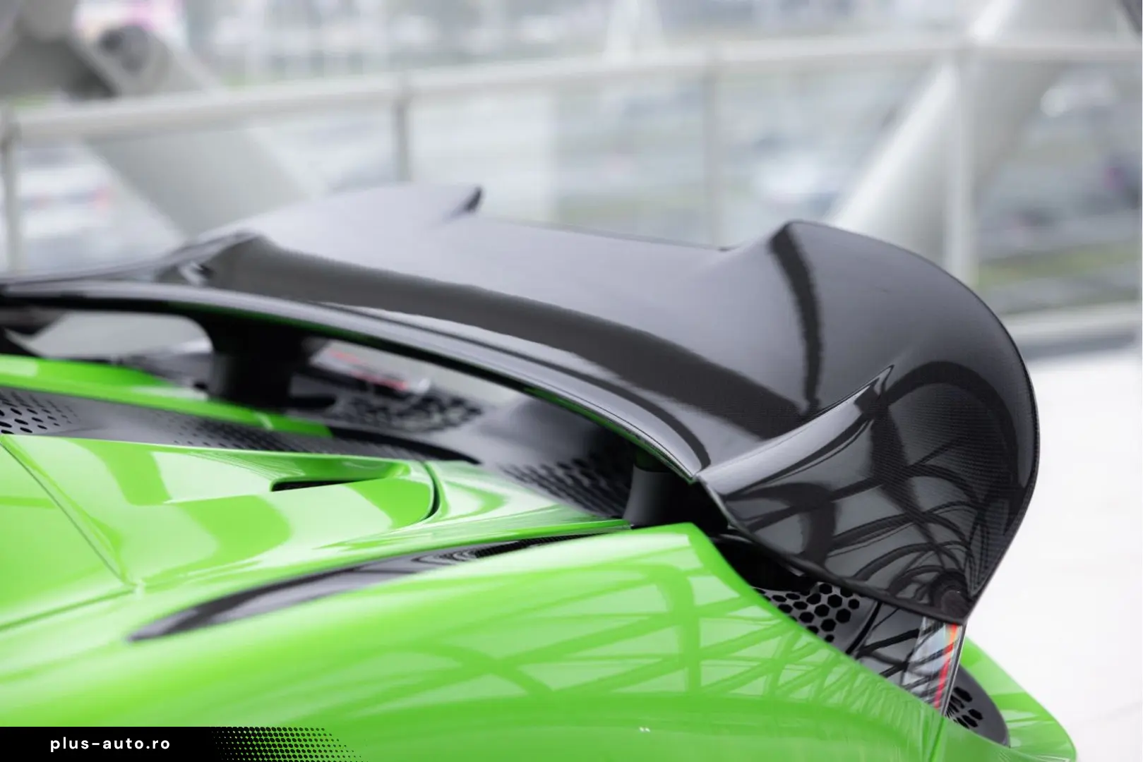 MCLAREN 750S Spider 4.0 V8   Mantis Green   Carbon Bonne