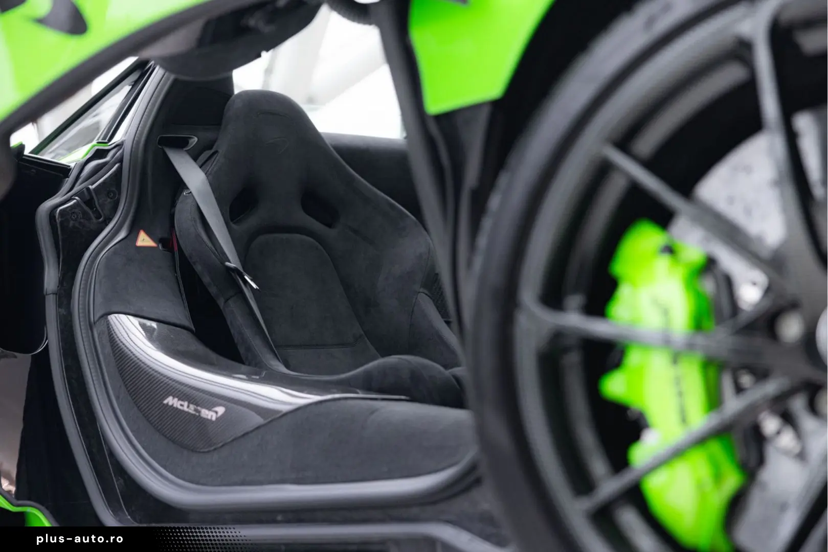 MCLAREN 750S Spider 4.0 V8   Mantis Green   Carbon Bonne