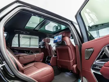 Land Rover Range Rover P530 LWB Autobiography