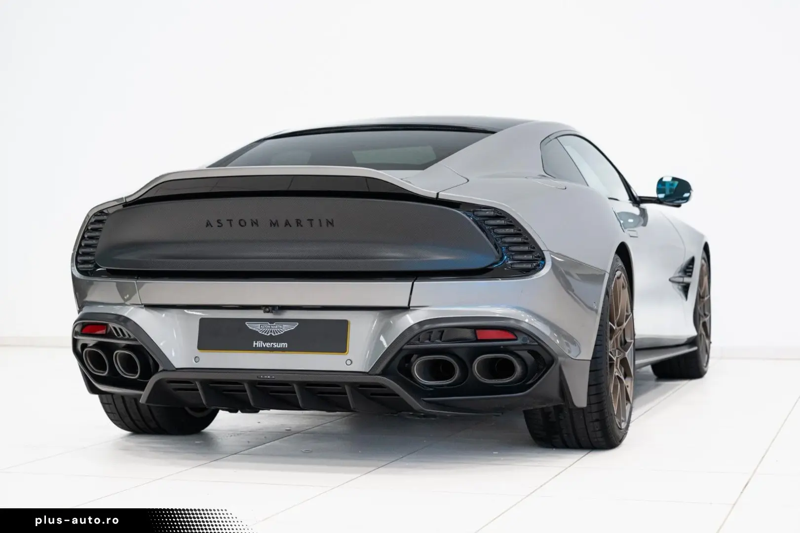 ASTON MARTIN Vanquish Coupe   25MY   Full Factory Options