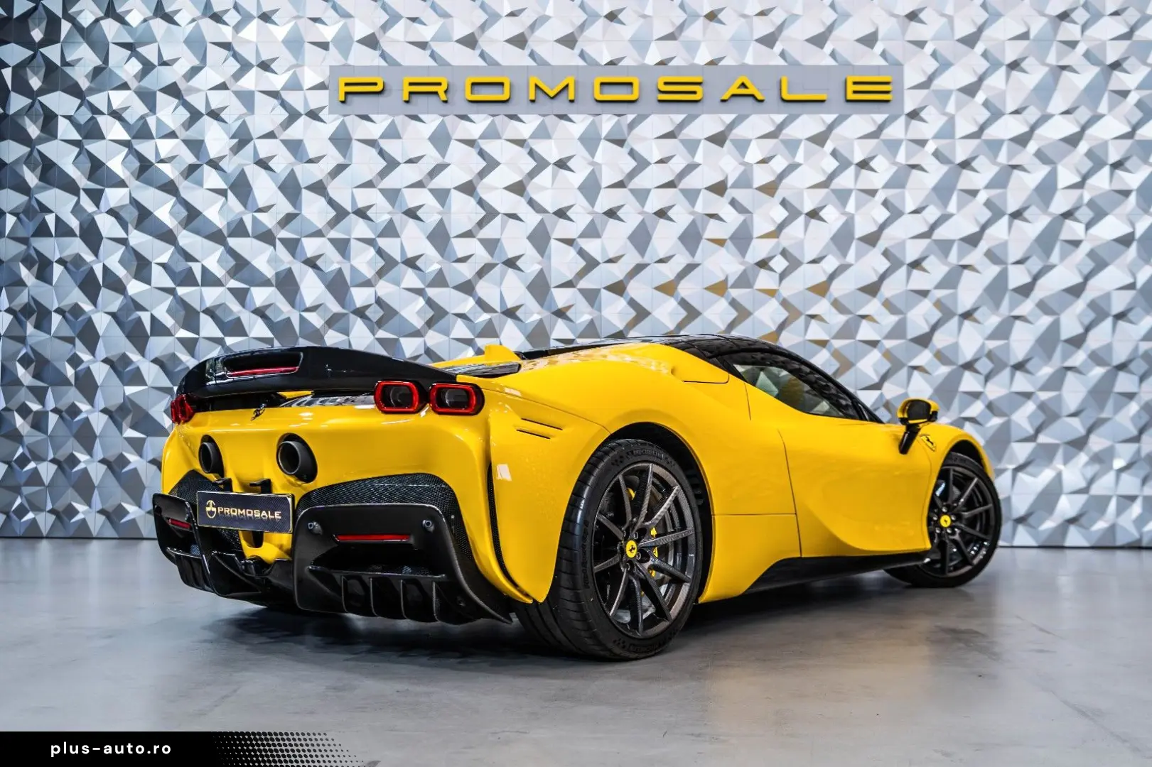 FERRARI SF90 Spider Assetto Fiorano