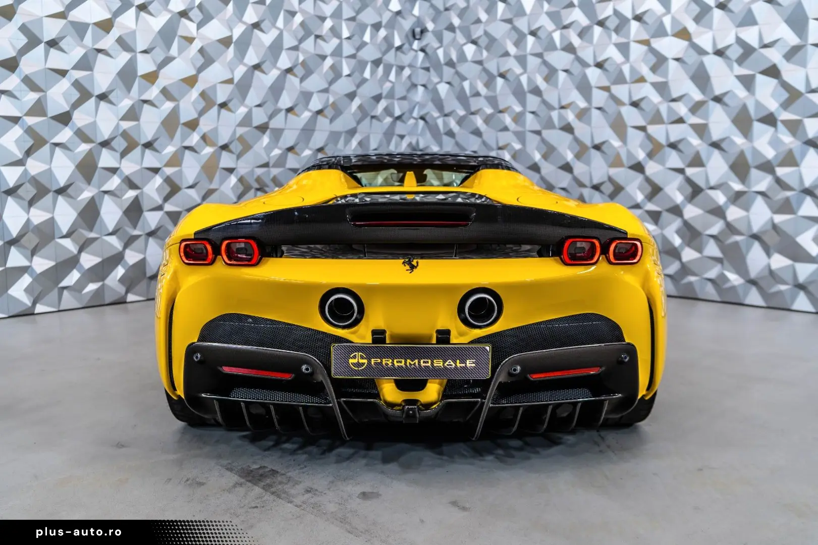 FERRARI SF90 Spider Assetto Fiorano