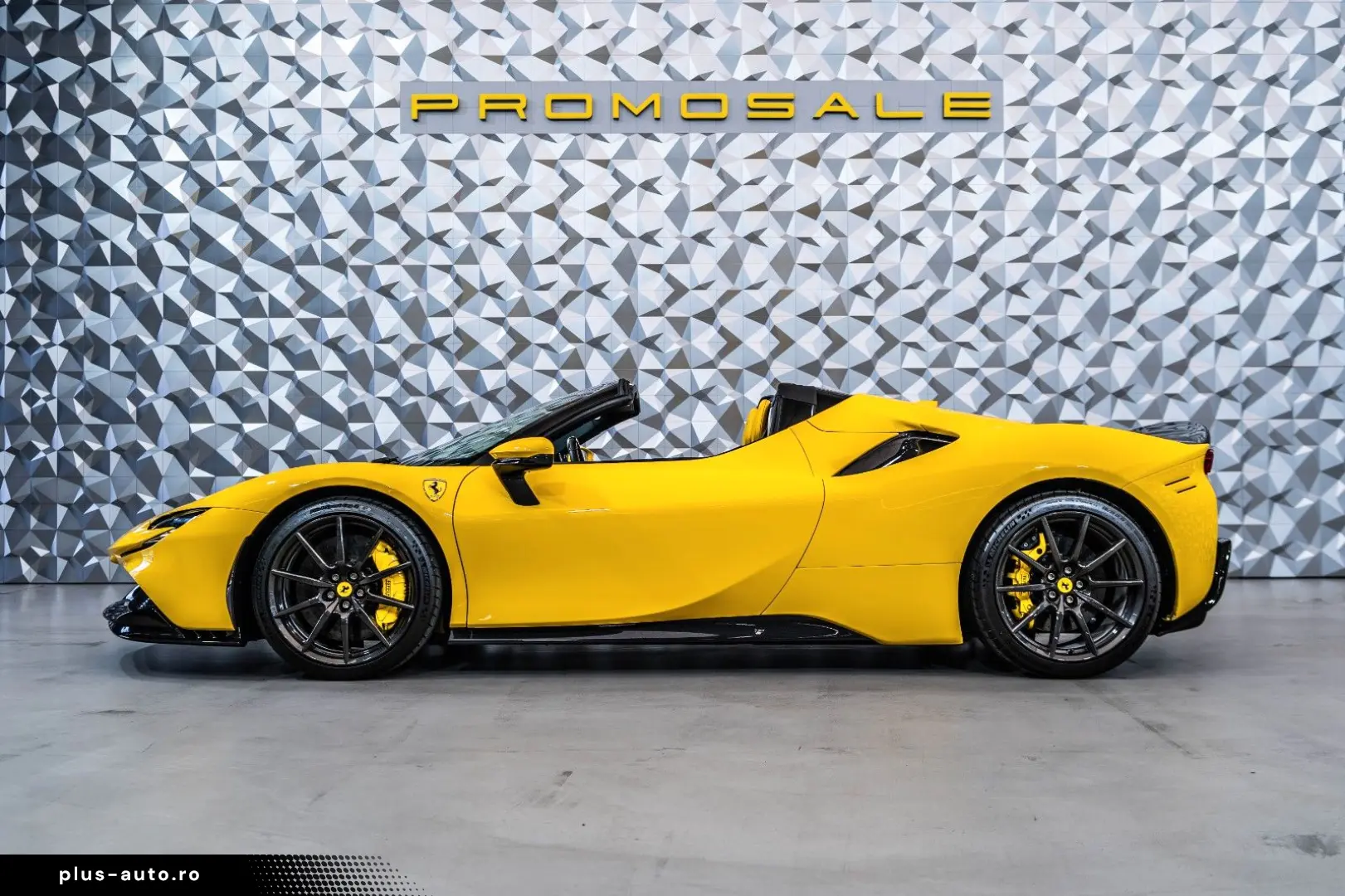 FERRARI SF90 Spider Assetto Fiorano