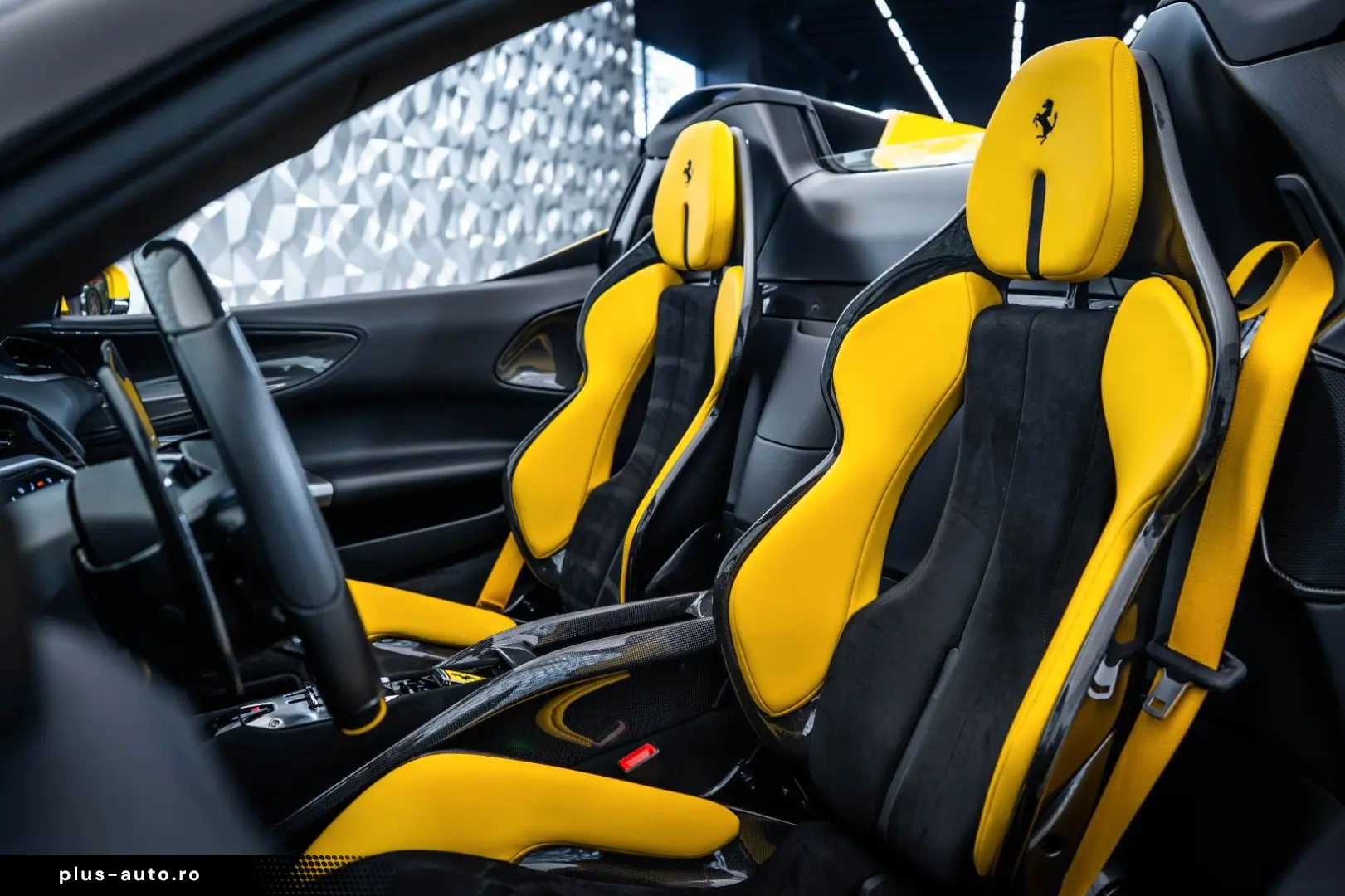 FERRARI SF90 Spider Assetto Fiorano