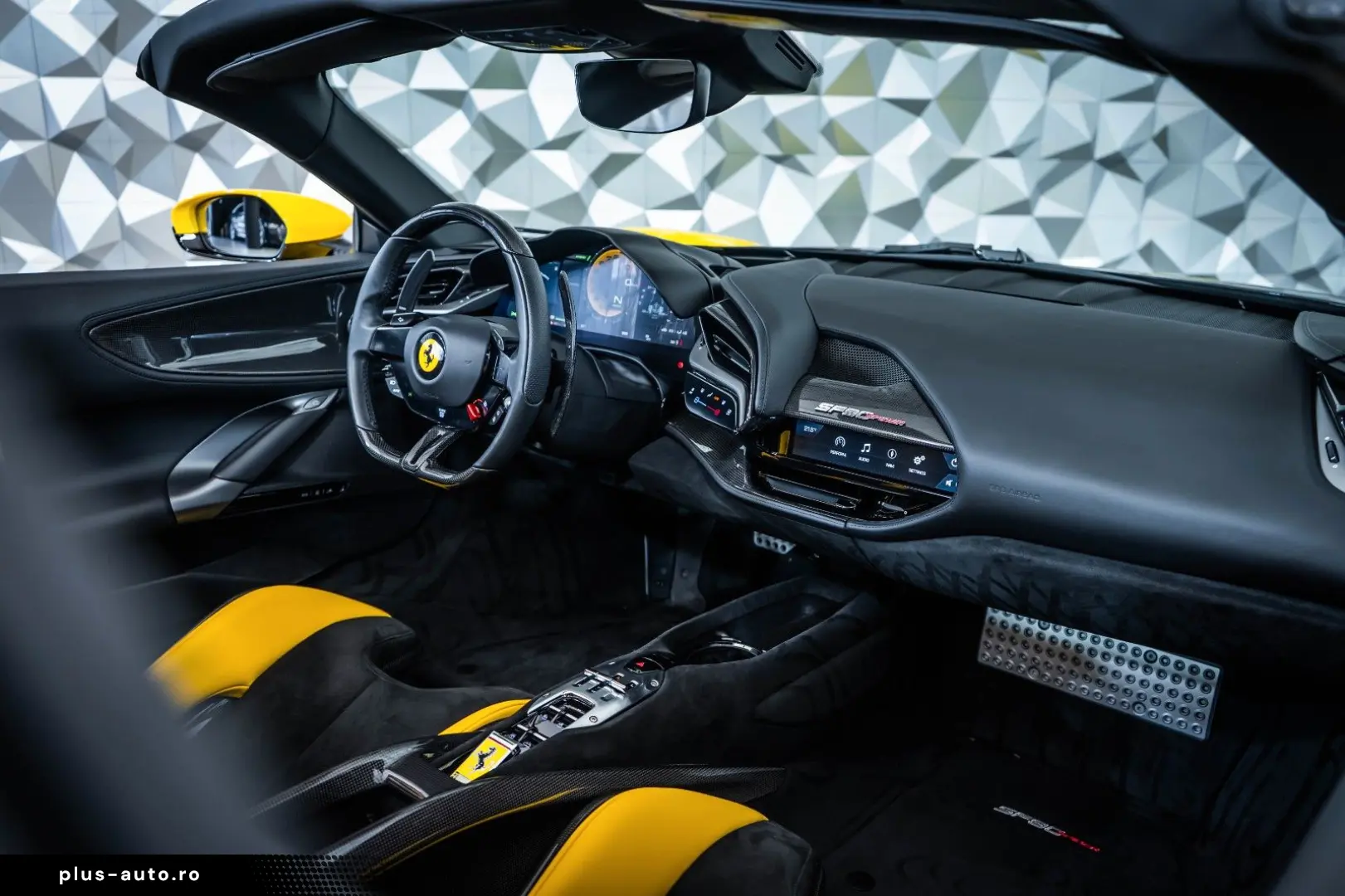 FERRARI SF90 Spider Assetto Fiorano