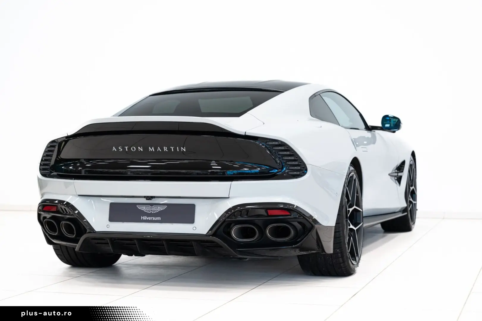 ASTON MARTIN Vanquish Coupe   25MY   Full Factory Options
