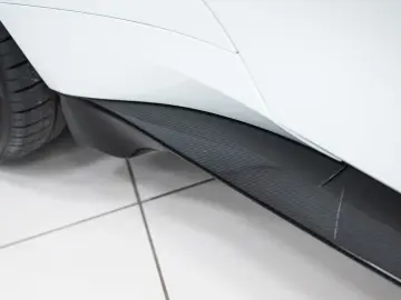 ASTON MARTIN Vanquish Coupe   25MY   Full Factory Options