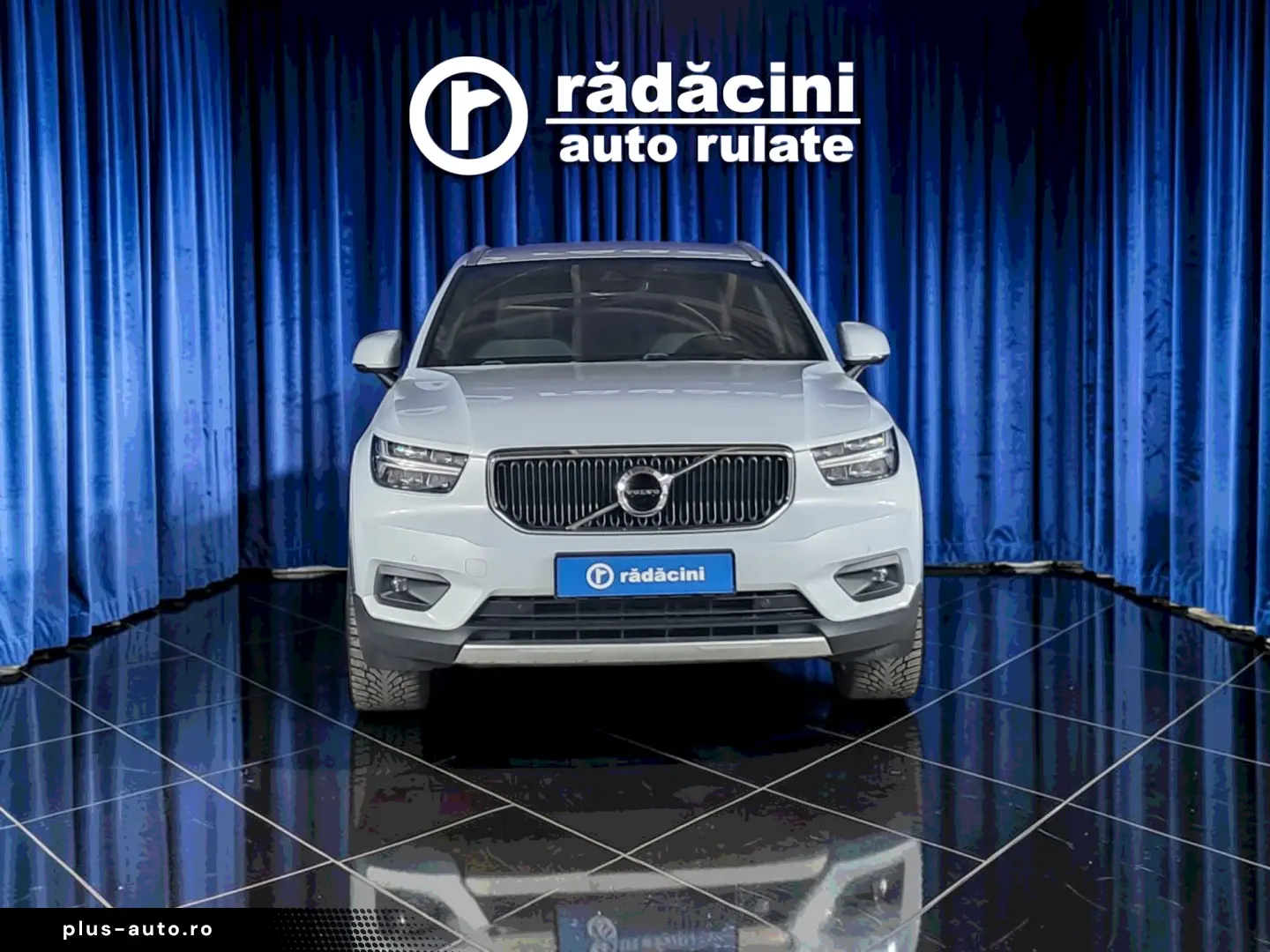 VOLVO XC 40 MOMENTUM PRO T2 163CP 2021