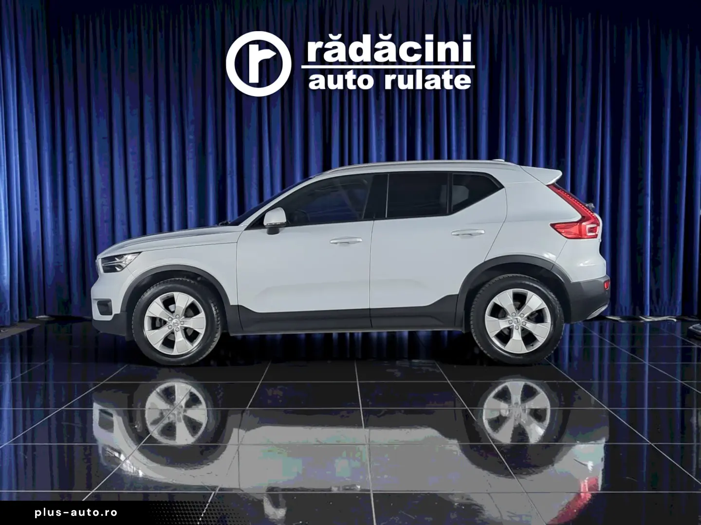 VOLVO XC 40 MOMENTUM PRO T2 163CP 2021