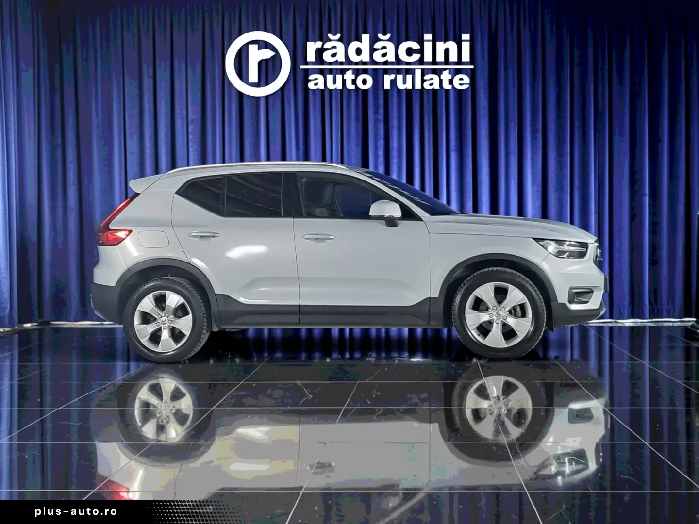 VOLVO XC 40 MOMENTUM PRO T2 163CP 2021