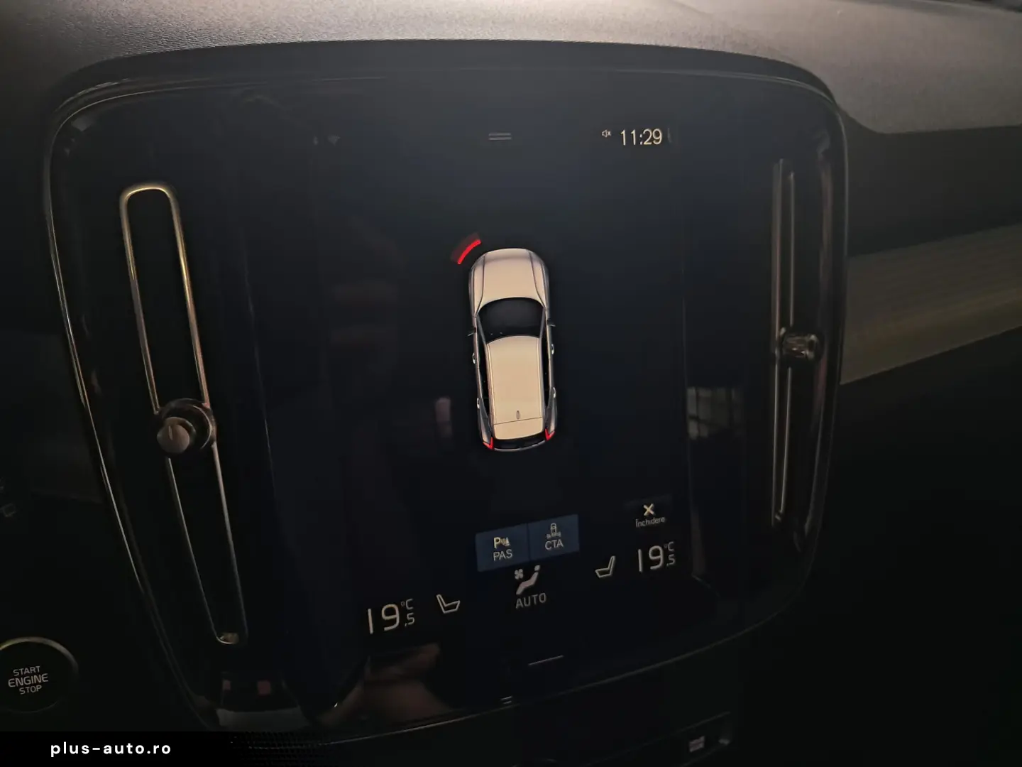 VOLVO XC 40 MOMENTUM PRO T2 163CP 2021