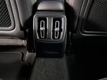 VOLVO XC 40 MOMENTUM PRO T2 163CP 2021
