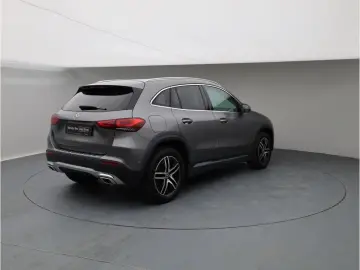 MERCEDES-BENZ GLA 250 e Progressive Distr Multibeam &hellip;