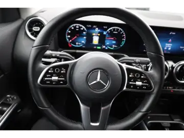 MERCEDES-BENZ GLA 250 e Progressive Distr Multibeam &hellip;