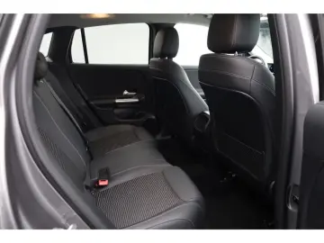 MERCEDES-BENZ GLA 250 e Progressive Distr Multibeam &hellip;