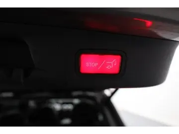 MERCEDES-BENZ GLA 250 e Progressive Distr Multibeam &hellip;