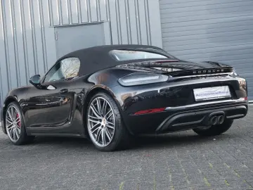PORSCHE Boxster 718 S SAGA Kamera Chrono SHZ BOSE PDLS