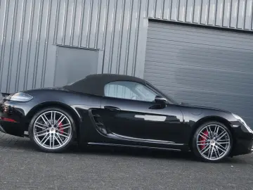 PORSCHE Boxster 718 S SAGA Kamera Chrono SHZ BOSE PDLS
