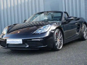 PORSCHE Boxster 718 S SAGA Kamera Chrono SHZ BOSE PDLS