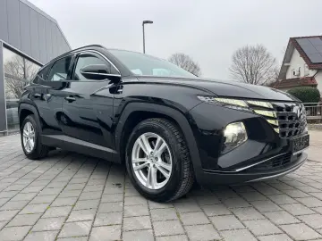 HYUNDAI Tucson Select Mild-Hybrid 2WD