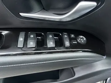 HYUNDAI Tucson Select Mild-Hybrid 2WD