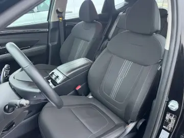 HYUNDAI Tucson Select Mild-Hybrid 2WD