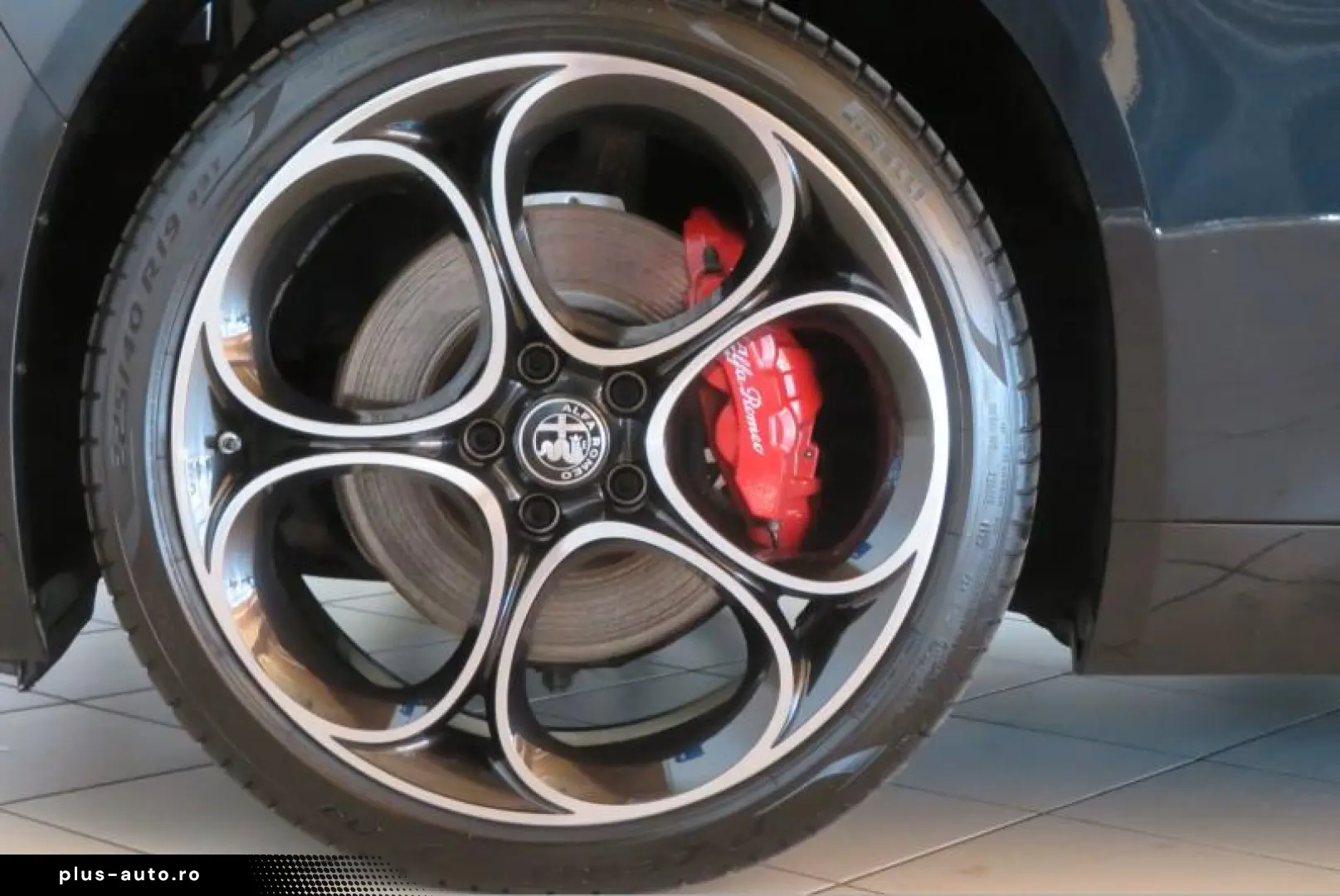 Alfa Romeo Giulia Competizione Q4 280CP