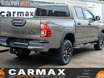 TOYOTA Hilux 2.8 D-4D Invincible Navi ACC   AHK
