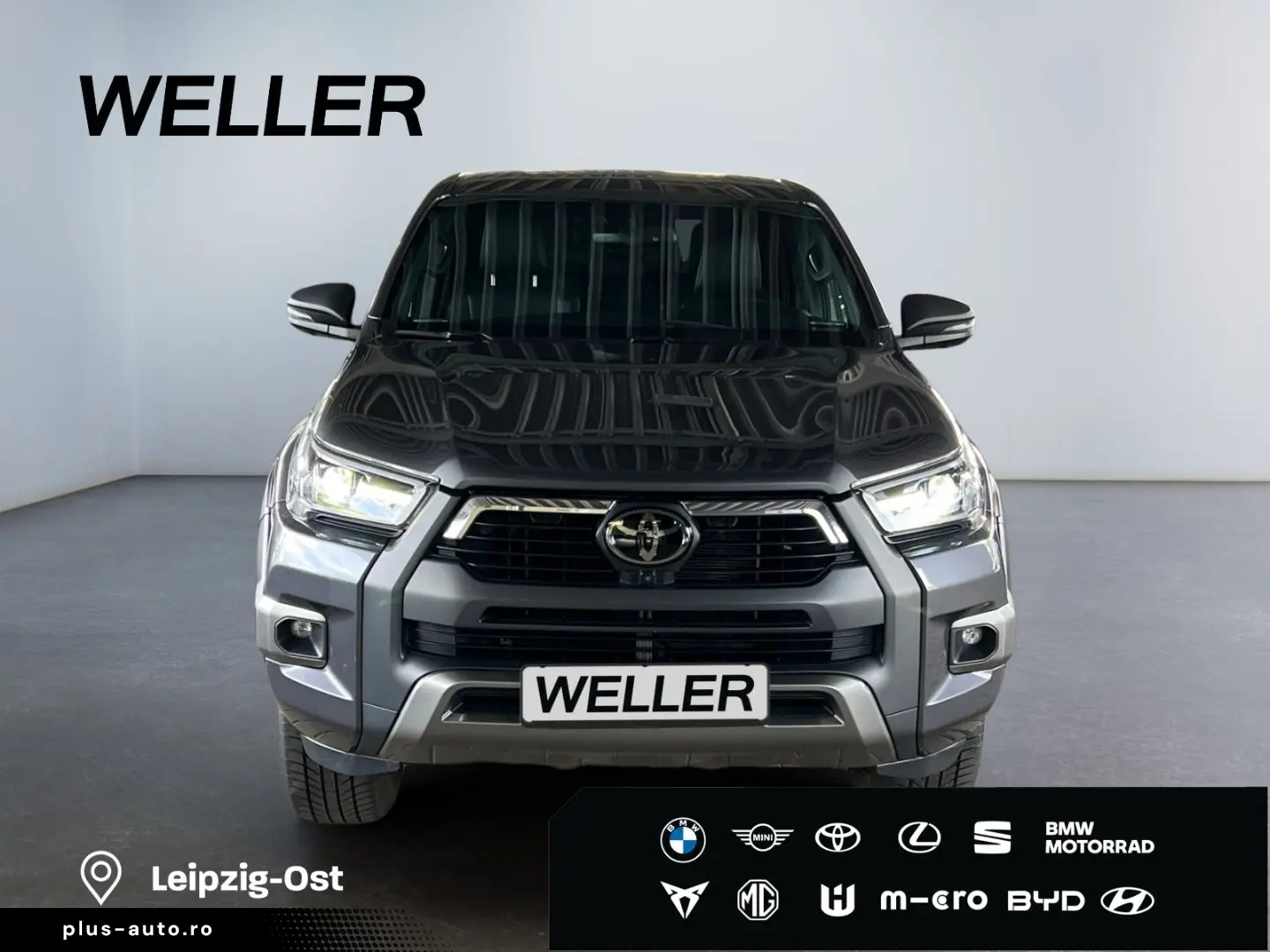 TOYOTA Hilux 4x4 Double Cab Invincible  Hardtop AHK 360