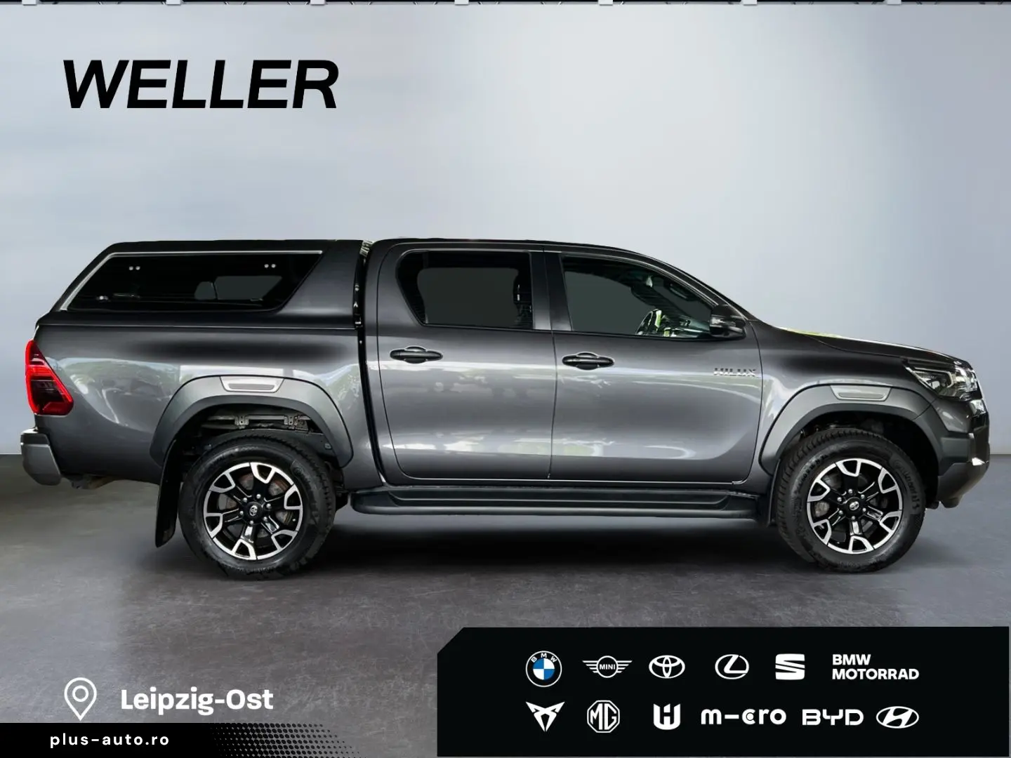 TOYOTA Hilux 4x4 Double Cab Invincible  Hardtop AHK 360