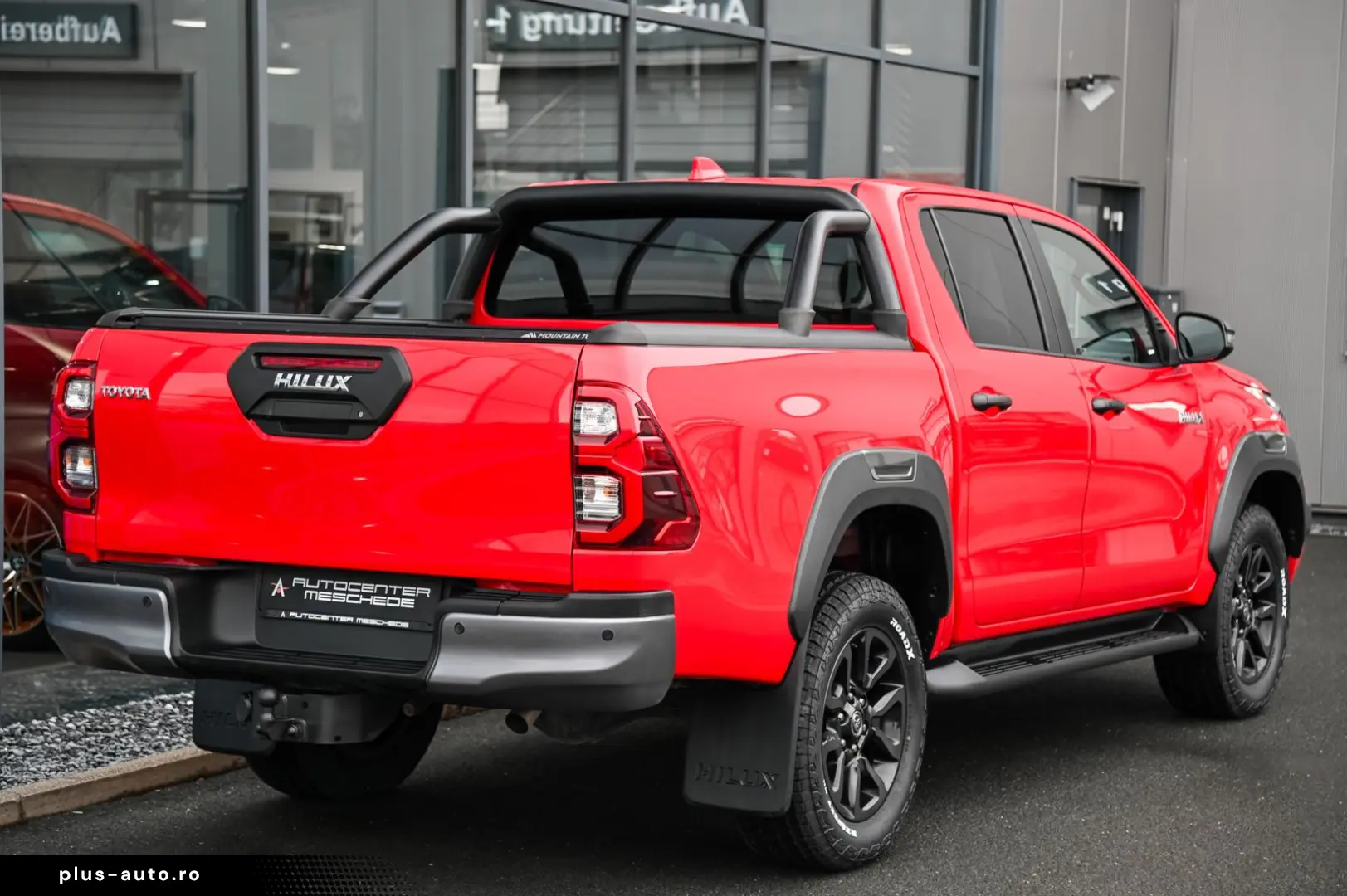 TOYOTA Hilux 2.8 D Aut. 4x4 Double Cab  Invincible  AHK