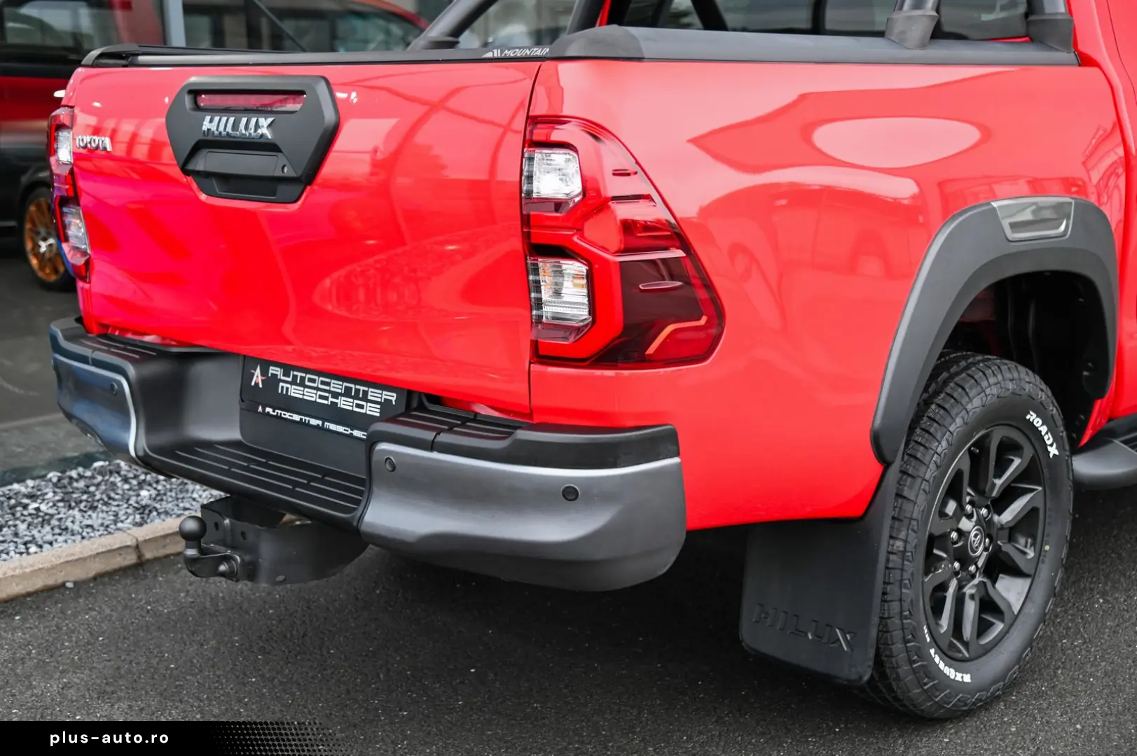 TOYOTA Hilux 2.8 D Aut. 4x4 Double Cab  Invincible  AHK