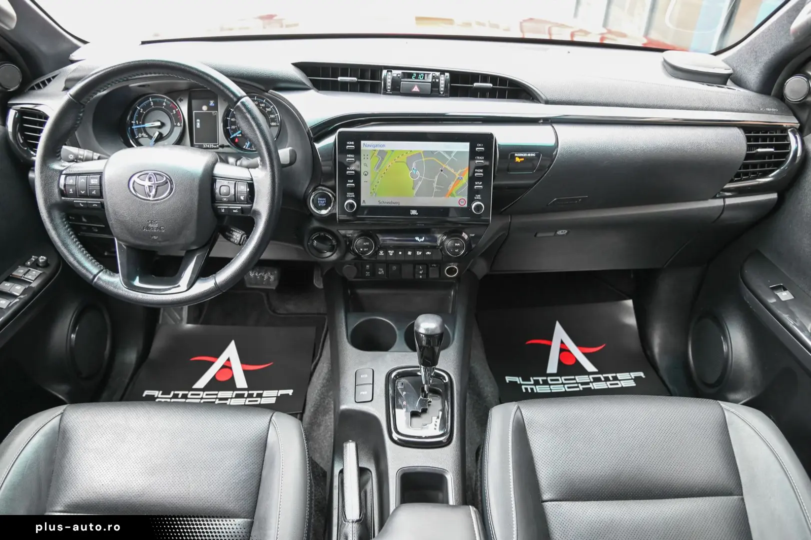TOYOTA Hilux 2.8 D Aut. 4x4 Double Cab  Invincible  AHK