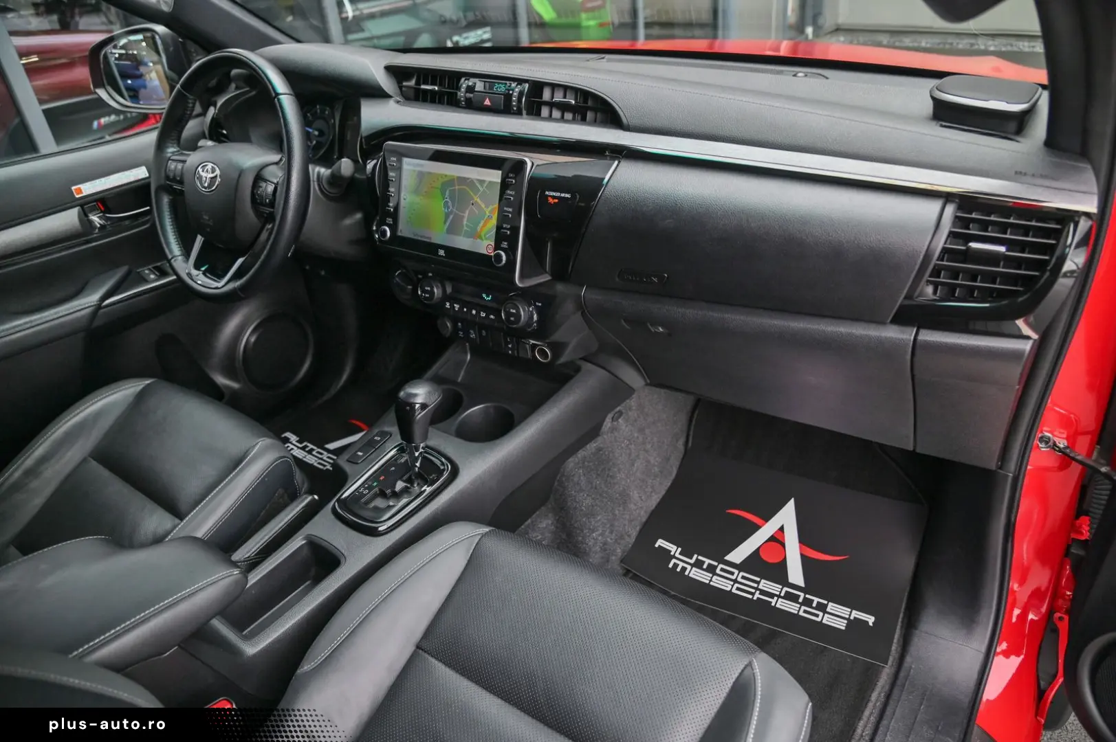 TOYOTA Hilux 2.8 D Aut. 4x4 Double Cab  Invincible  AHK
