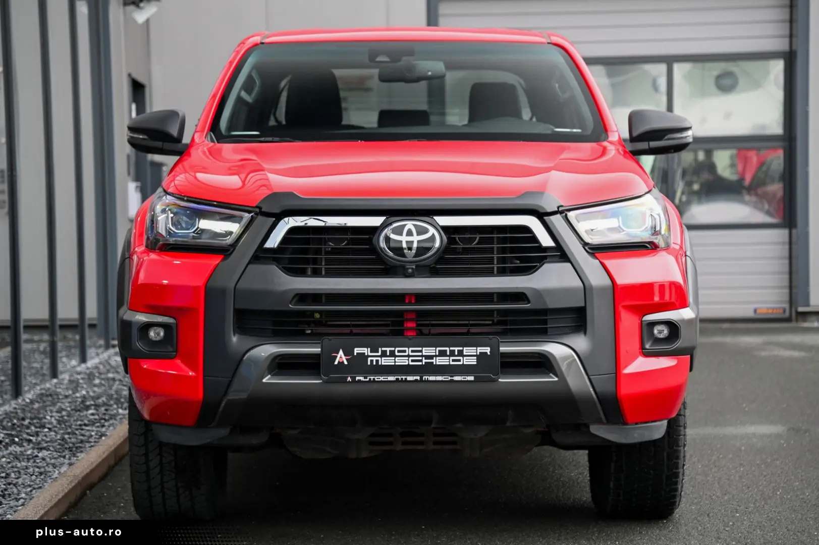 TOYOTA Hilux 2.8 D Aut. 4x4 Double Cab  Invincible  AHK