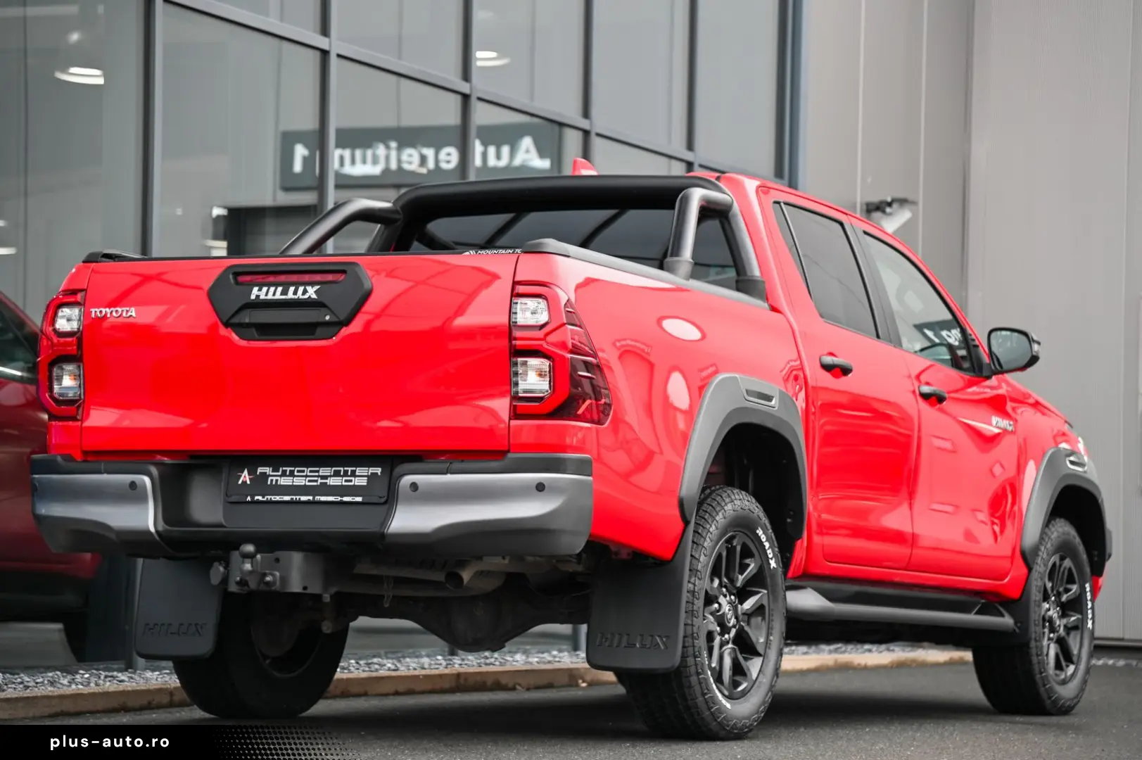 TOYOTA Hilux 2.8 D Aut. 4x4 Double Cab  Invincible  AHK