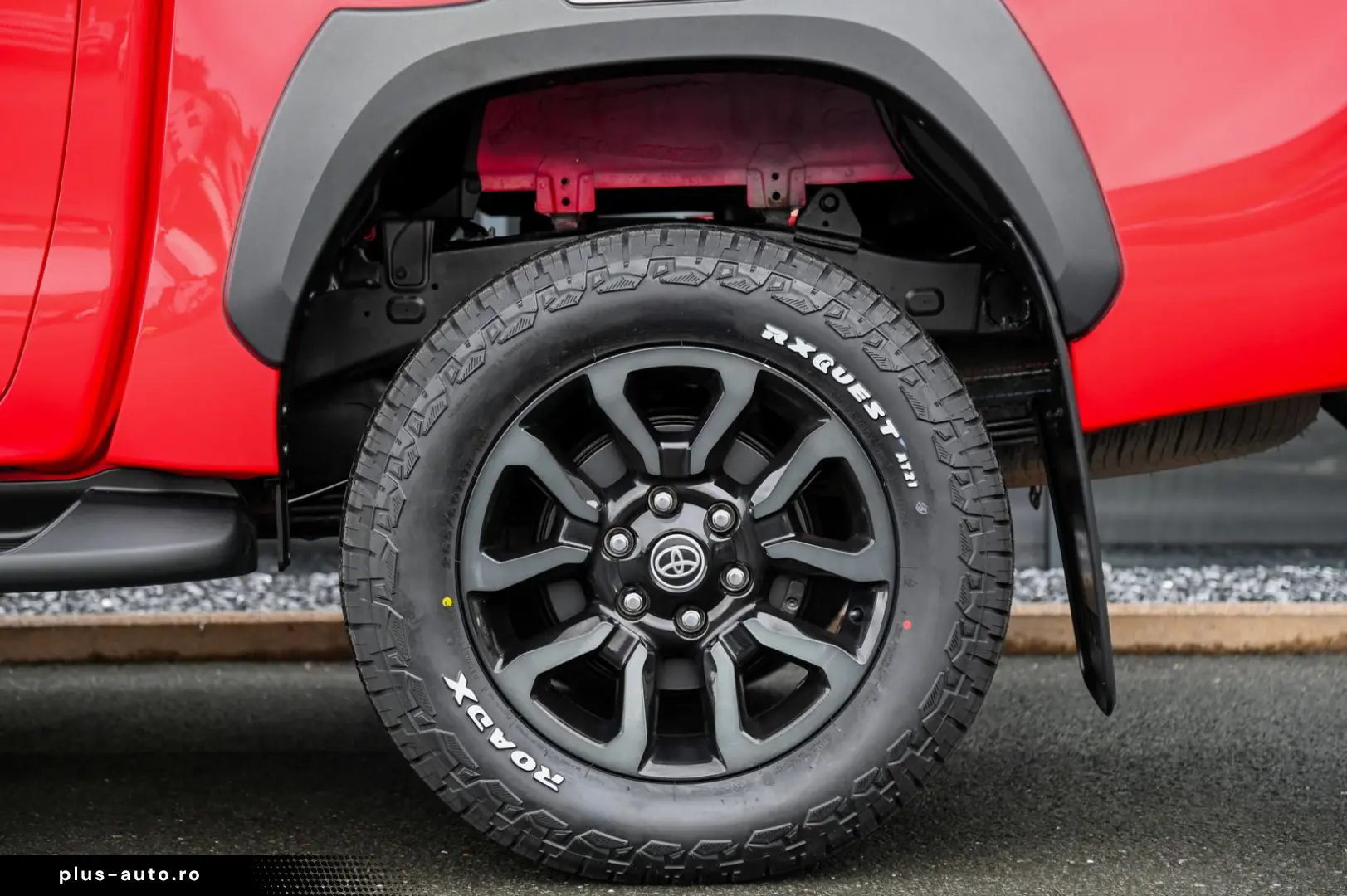 TOYOTA Hilux 2.8 D Aut. 4x4 Double Cab  Invincible  AHK