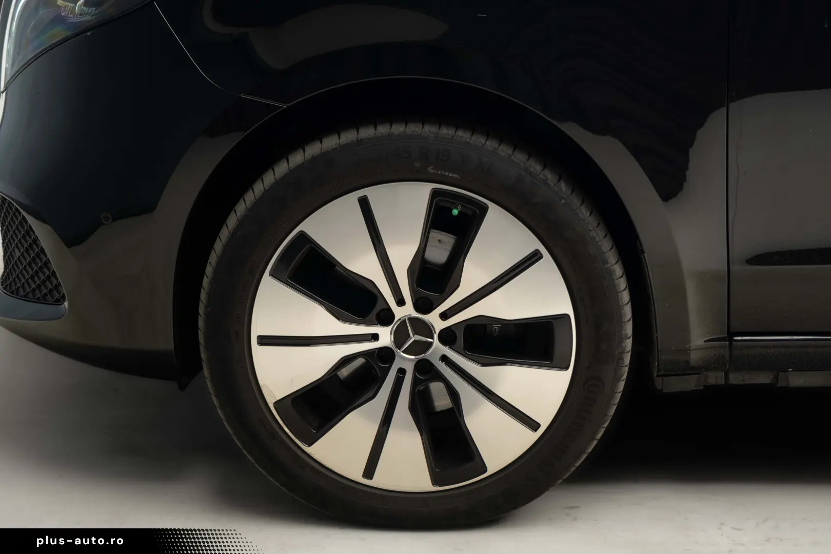 Mercedes-Benz V 300 d Lang 4Matic Avantgarde – 2023