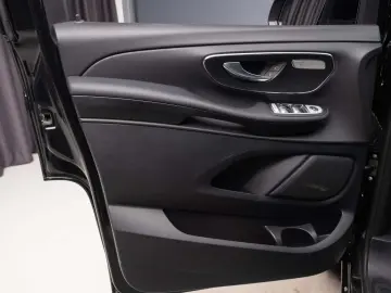 Mercedes-Benz V 300 d Lang 4Matic Avantgarde – 2023