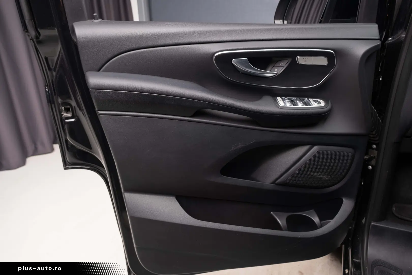 Mercedes-Benz V 300 d Lang 4Matic Avantgarde – 2023