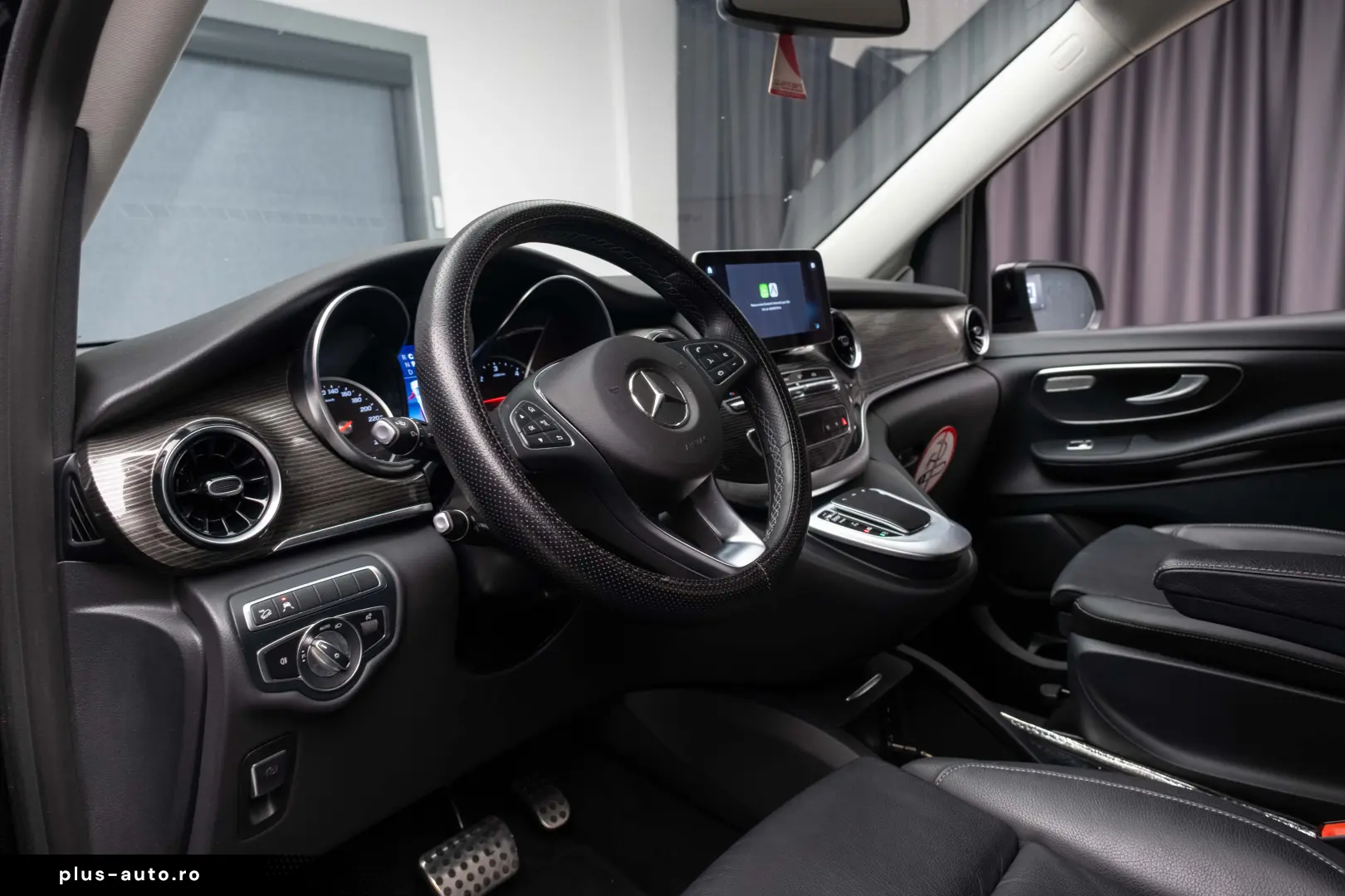 Mercedes-Benz V 300 d Lang 4Matic Avantgarde – 2023