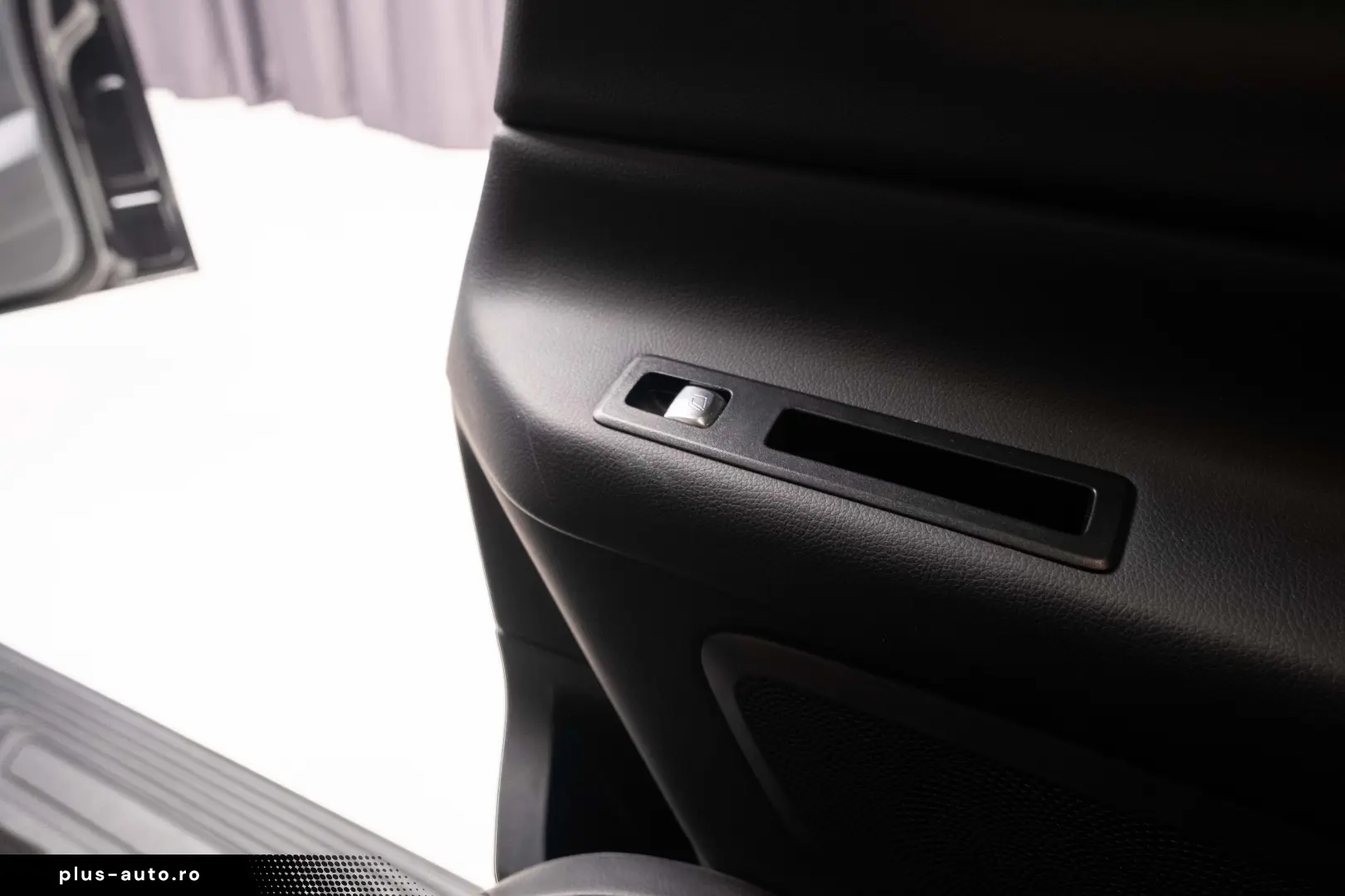 Mercedes-Benz V 300 d Lang 4Matic Avantgarde – 2023