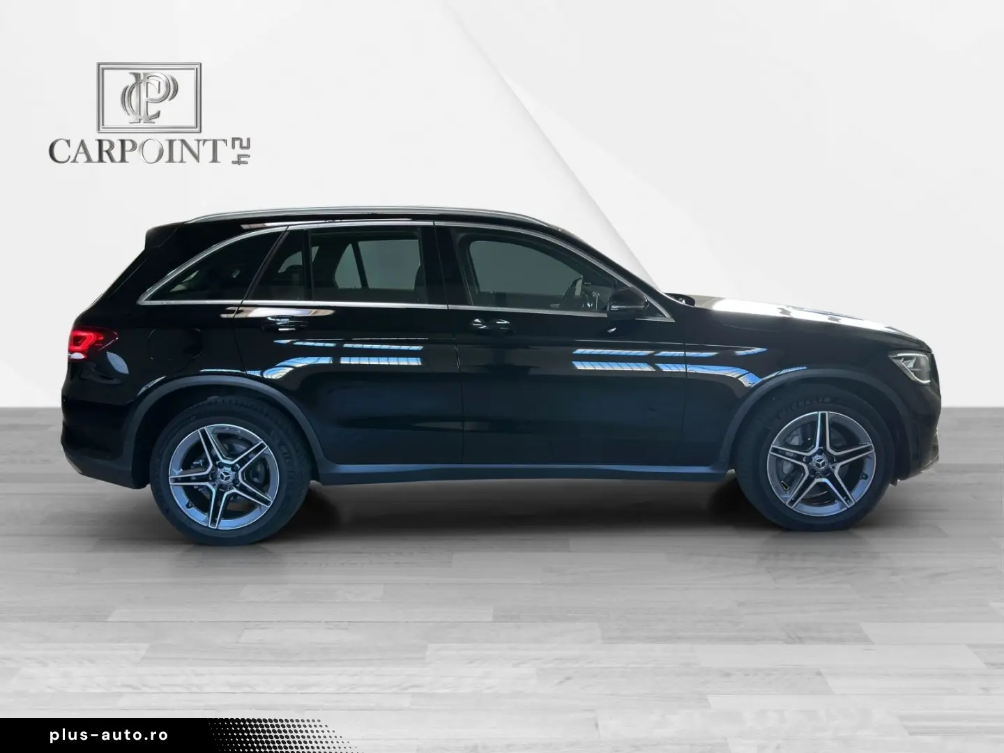 MERCEDES-BENZ GLC 220 d 4Matic AMG  LEDER NAVI PANO LED