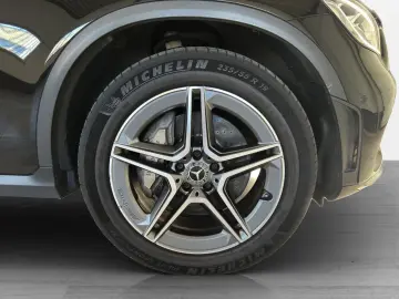 MERCEDES-BENZ GLC 220 d 4Matic AMG  LEDER NAVI PANO LED