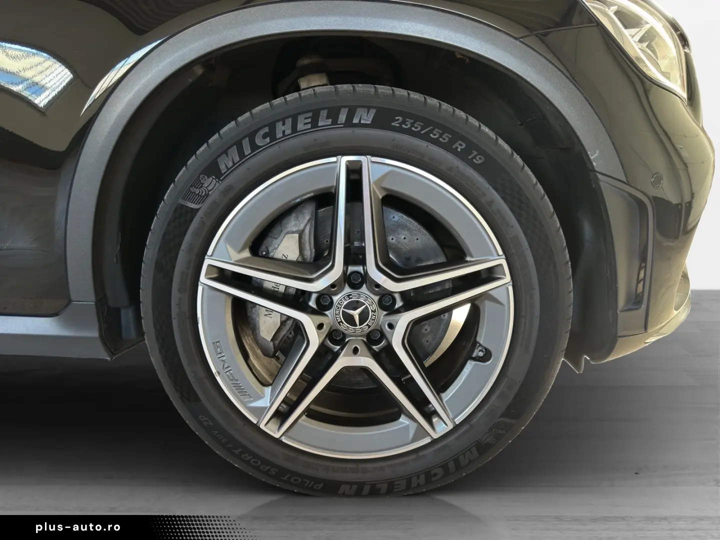 MERCEDES-BENZ GLC 220 d 4Matic AMG  LEDER NAVI PANO LED