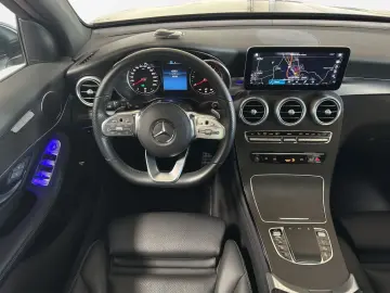 MERCEDES-BENZ GLC 220 d 4Matic AMG  LEDER NAVI PANO LED