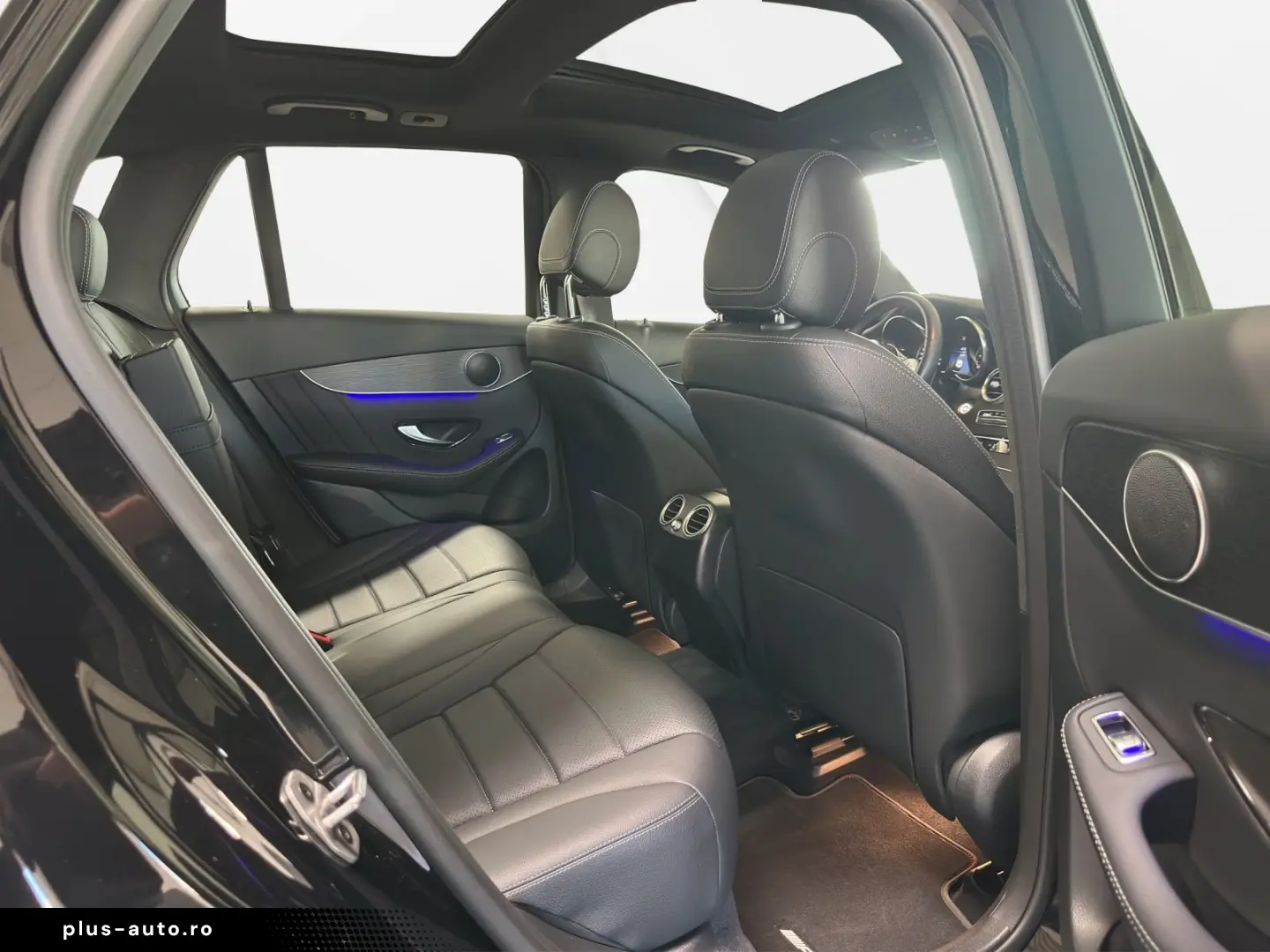 MERCEDES-BENZ GLC 220 d 4Matic AMG  LEDER NAVI PANO LED