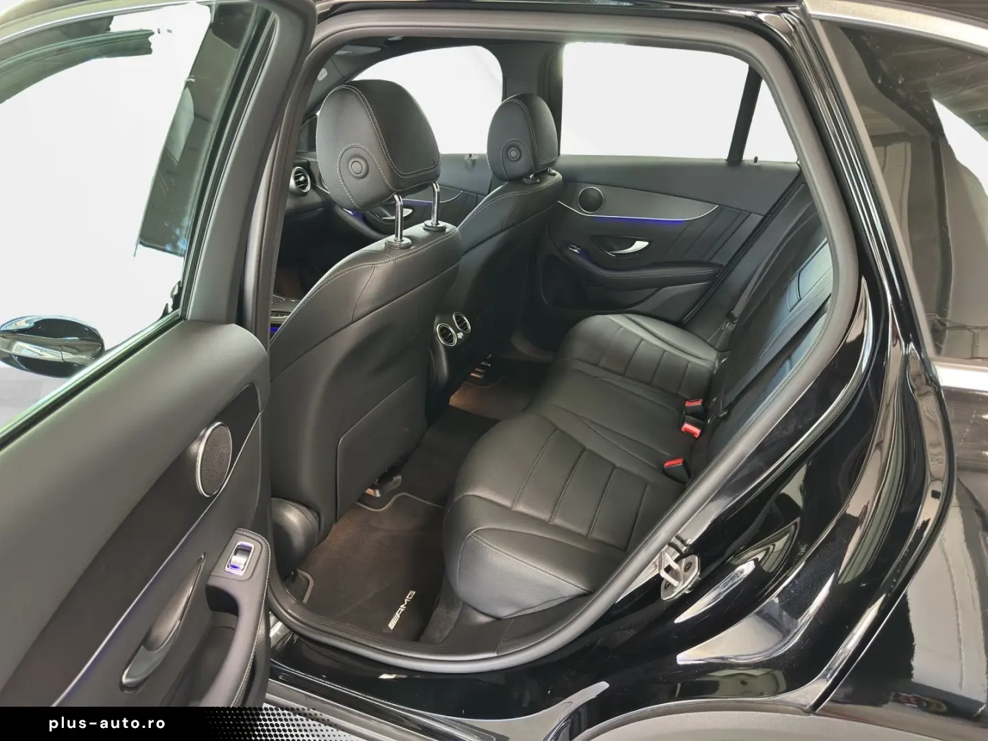 MERCEDES-BENZ GLC 220 d 4Matic AMG  LEDER NAVI PANO LED