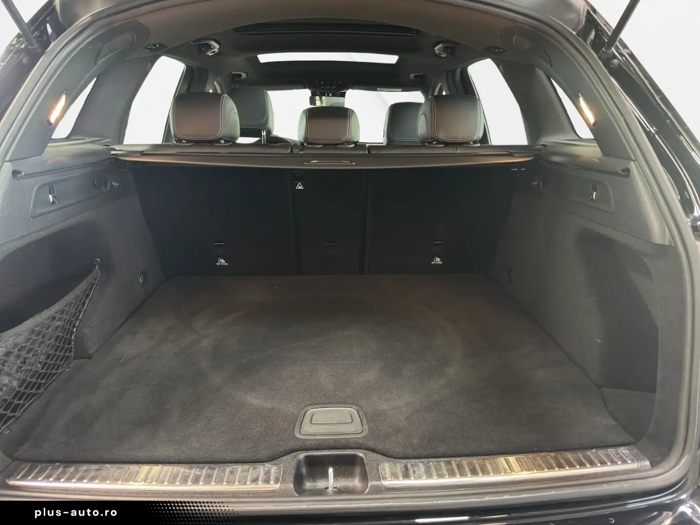 MERCEDES-BENZ GLC 220 d 4Matic AMG  LEDER NAVI PANO LED