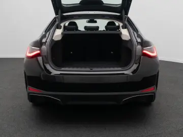 BMW i4 eD40 GC Kamera Widscreen Leder Sportsitz DAB
